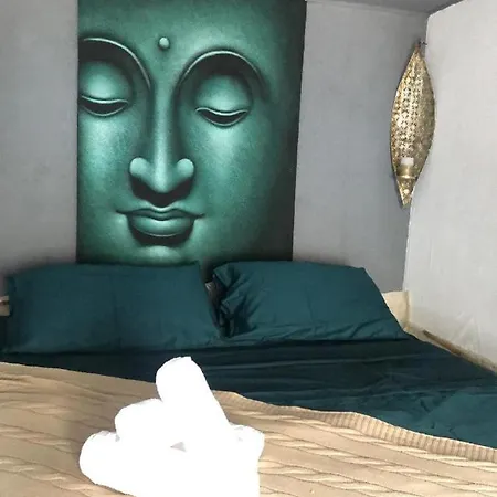 Botanical Buddha на маразлиевской возле парка шевченко и пляжа ланжерон Апартаменты *
